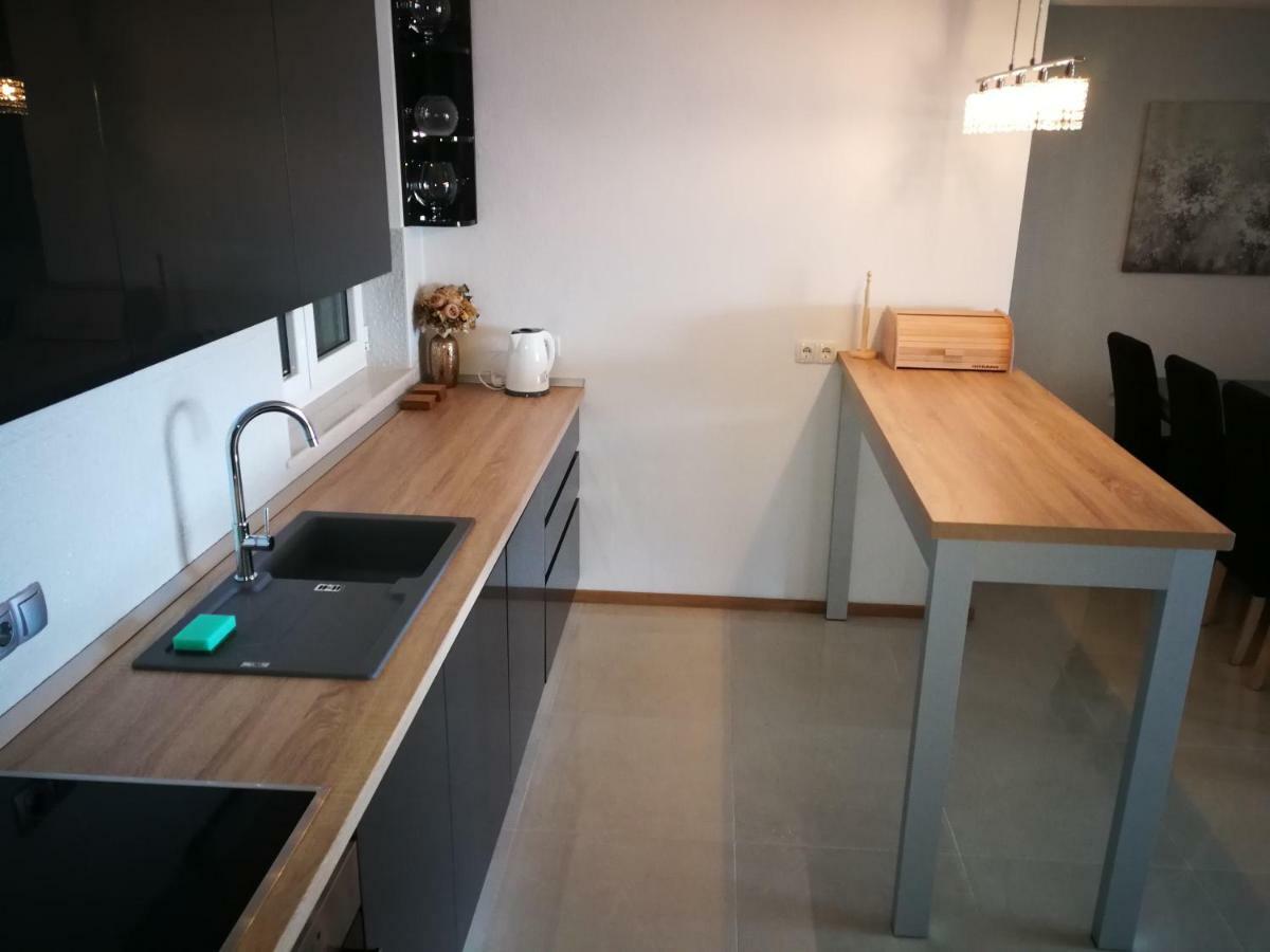 Villa Confido Luxury Apartment 01 Сегет Доньи Экстерьер фото