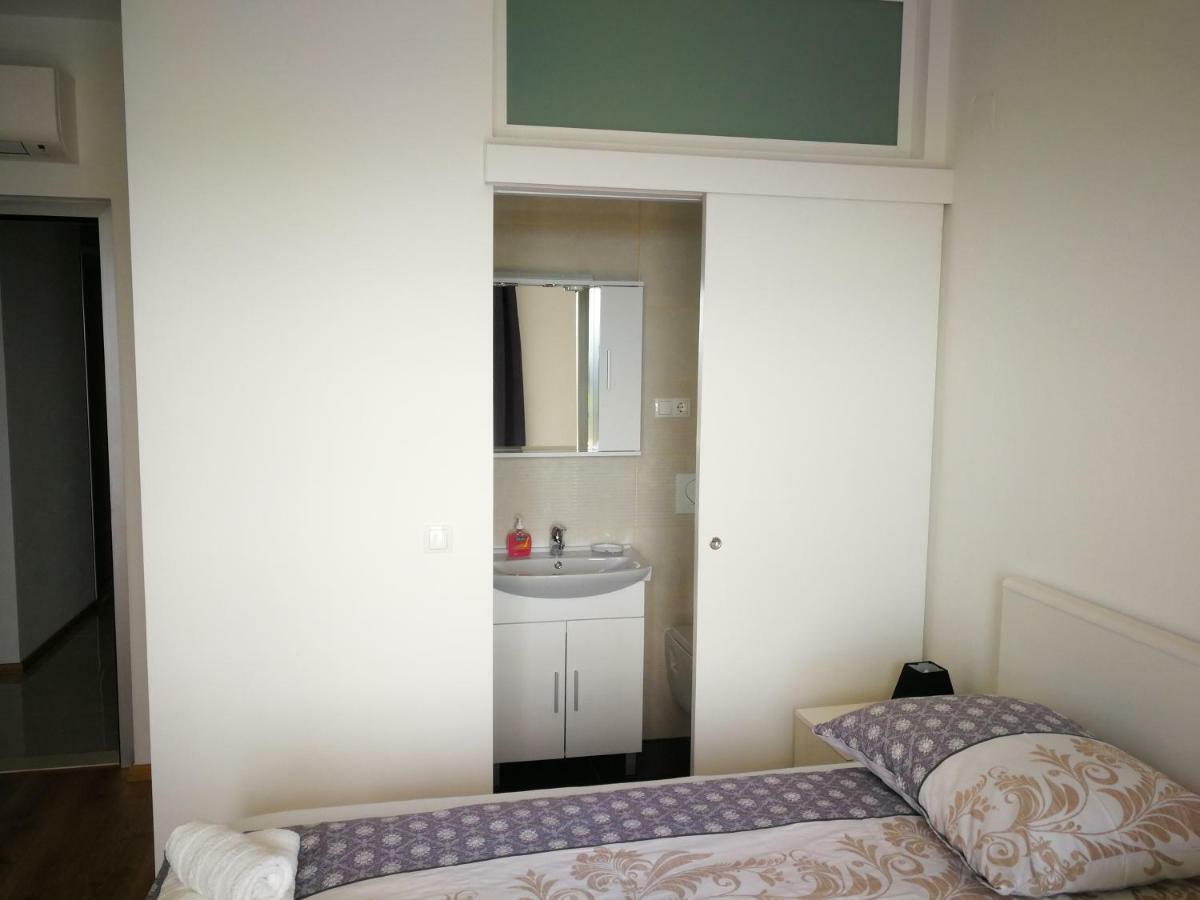 Villa Confido Luxury Apartment 01 Сегет Доньи Экстерьер фото